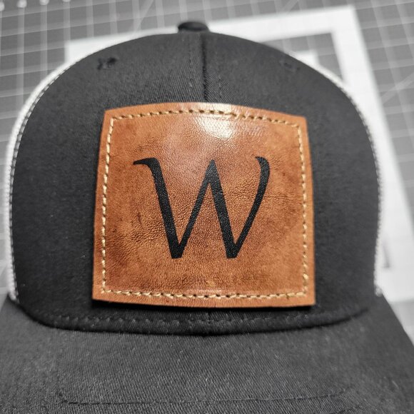 Custom Trucker Leather patch hat with stitched logo letter of your choice - Picture 2 of 9